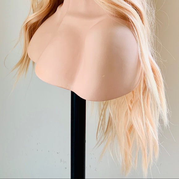 24” Ombre Pale Peach Versatile 13x2.5 Lace Front Premium Fiber Wig - Picture 9 of 15